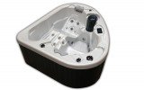 Aquatica Pearl Outdoor Hot Tub 04 (web)